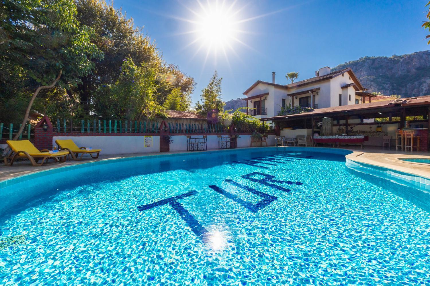 דליאן Yeni Doga Hotel מראה חיצוני תמונה