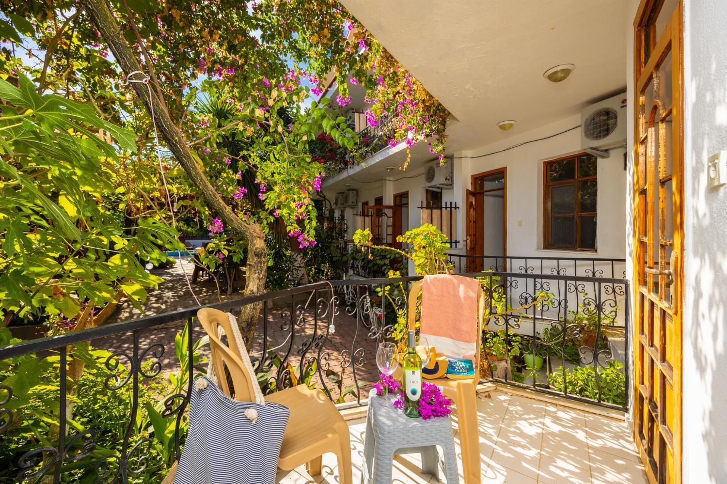 דליאן Yeni Doga Hotel מראה חיצוני תמונה